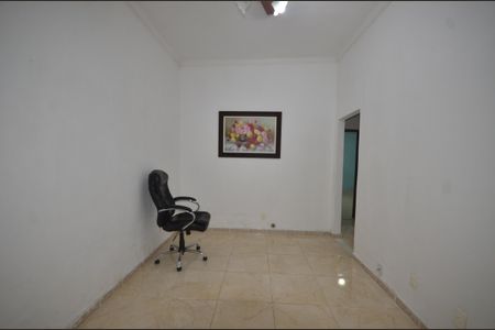 Casa para alugar com 70m², 2 quartos e 1 vagaSala