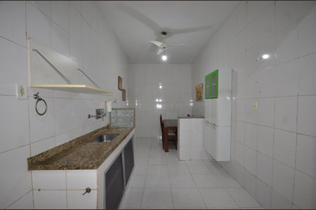 Casa para alugar com 70m², 2 quartos e 1 vagaCozinha