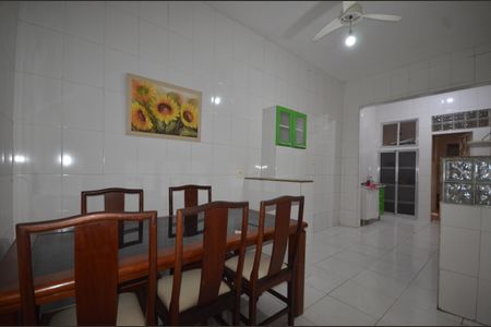 Casa para alugar com 70m², 2 quartos e 1 vagaCozinha