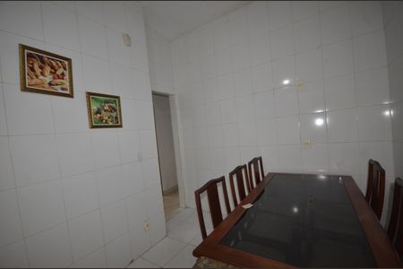 Casa para alugar com 70m², 2 quartos e 1 vagaCozinha