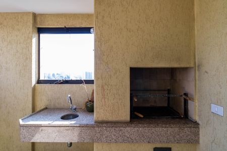 Apartamento para alugar com 245m², 4 quartos e 4 vagas Apartamento para alugar com 245m², 4 quartos e 4 vagasÁrea de Serviço