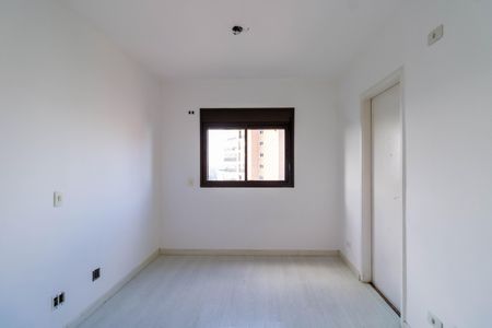 Apartamento para alugar com 245m², 4 quartos e 4 vagas Apartamento para alugar com 245m², 4 quartos e 4 vagasQuarto 3