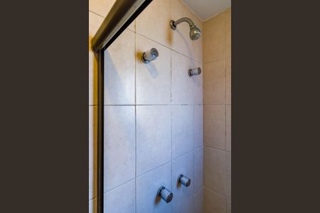 Apartamento para alugar com 245m², 4 quartos e 4 vagas Apartamento para alugar com 245m², 4 quartos e 4 vagasBanheiro