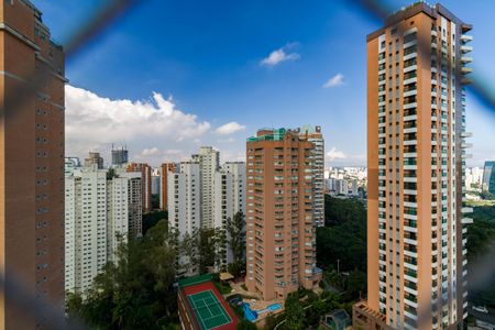 Apartamento para alugar com 245m², 4 quartos e 4 vagas Apartamento para alugar com 245m², 4 quartos e 4 vagasVista