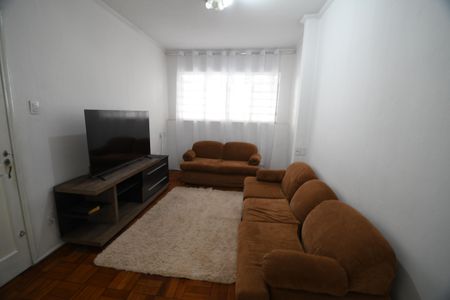 Casa à venda com 70m², 3 quartos e 3 vagasSala