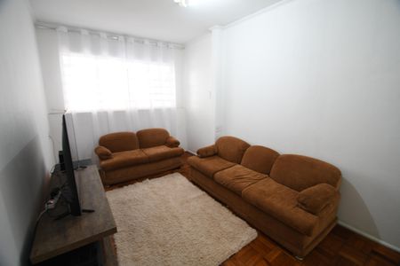 Casa à venda com 70m², 3 quartos e 3 vagasSala