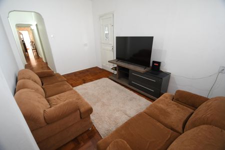 Casa à venda com 70m², 3 quartos e 3 vagasSala