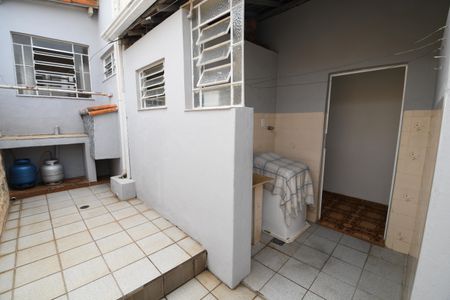 Casa à venda com 70m², 3 quartos e 3 vagasÁrea de Serviço
