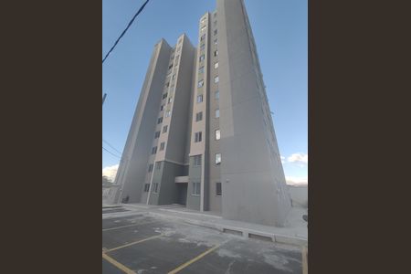 Apartamento para alugar com 45m², 2 quartos e 2 vagas Apartamento para alugar com 45m², 2 quartos e 2 vagasFachada do bloco