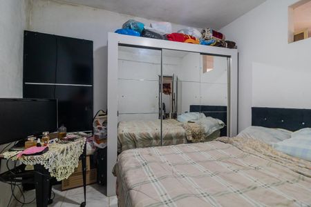 Casa à venda com 100m², 2 quartos e 1 vaga Casa à venda com 100m², 2 quartos e 1 vagaQuarto