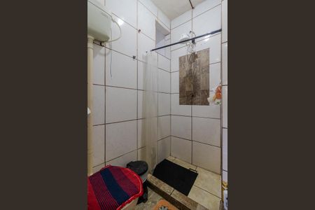 Casa à venda com 100m², 2 quartos e 1 vaga Casa à venda com 100m², 2 quartos e 1 vagaBanheiro