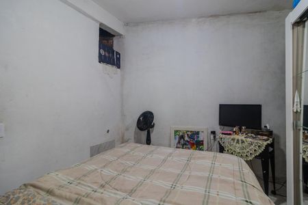 Casa à venda com 100m², 2 quartos e 1 vaga Casa à venda com 100m², 2 quartos e 1 vagaQuarto