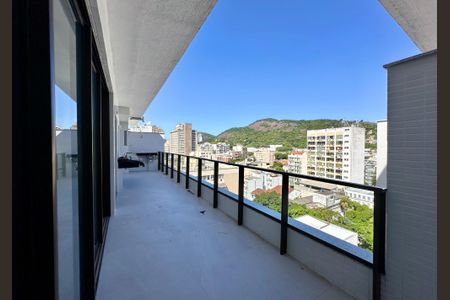 Apartamento à venda com 159m², 4 quartos e 1 vagaVaranda