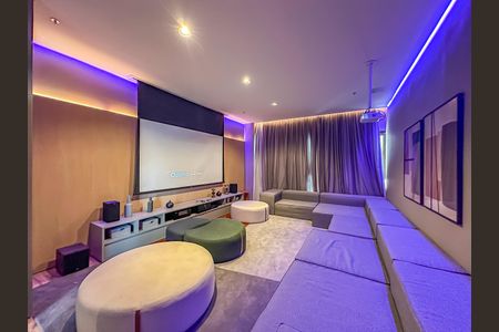 Apartamento à venda com 159m², 4 quartos e 1 vagaÁrea comum