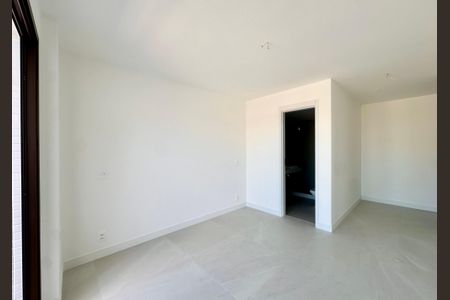 Apartamento à venda com 159m², 4 quartos e 1 vagaQuarto 3 - Suite