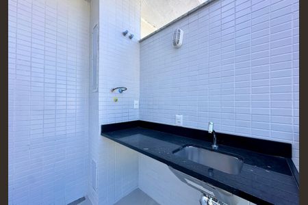 Apartamento à venda com 159m², 4 quartos e 1 vagaÁrea de Serviço