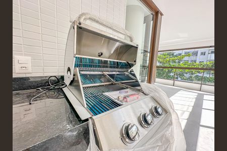 Apartamento à venda com 167m², 3 quartos e 1 vaga Apartamento à venda com 167m², 3 quartos e 1 vagaVaranda gourmet