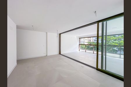 Apartamento à venda com 167m², 3 quartos e 1 vaga Apartamento à venda com 167m², 3 quartos e 1 vagaSala