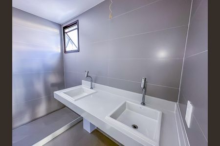 Apartamento à venda com 167m², 3 quartos e 1 vagaBanheiro Suíte 3 