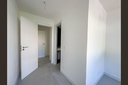Apartamento à venda com 167m², 3 quartos e 1 vagaSuíte 1 