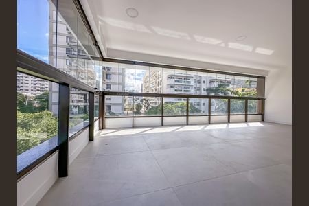 Apartamento à venda com 167m², 3 quartos e 1 vagaVaranda