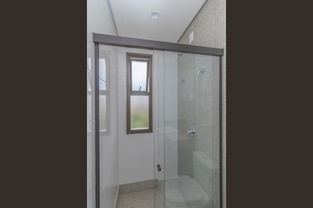 Apartamento à venda com 142m², 4 quartos e 3 vagas Apartamento à venda com 142m², 4 quartos e 3 vagasBanheiro