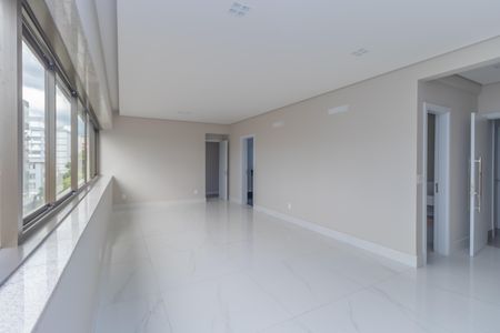 Apartamento à venda com 142m², 4 quartos e 3 vagas Apartamento à venda com 142m², 4 quartos e 3 vagasSala