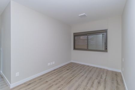 Apartamento à venda com 142m², 4 quartos e 3 vagas Apartamento à venda com 142m², 4 quartos e 3 vagasQuarto 4