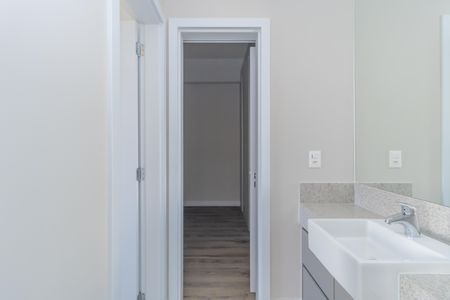 Apartamento à venda com 142m², 4 quartos e 3 vagas Apartamento à venda com 142m², 4 quartos e 3 vagasBanheiro