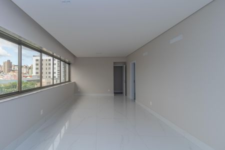 Apartamento à venda com 142m², 4 quartos e 3 vagas Apartamento à venda com 142m², 4 quartos e 3 vagasSala