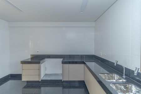 Apartamento à venda com 142m², 4 quartos e 3 vagas Apartamento à venda com 142m², 4 quartos e 3 vagasCozinha