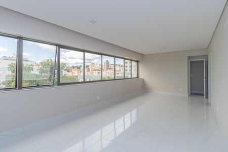 Apartamento à venda com 142m², 4 quartos e 3 vagas Apartamento à venda com 142m², 4 quartos e 3 vagasSala