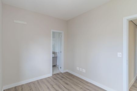 Apartamento à venda com 142m², 4 quartos e 3 vagas Apartamento à venda com 142m², 4 quartos e 3 vagasQuarto