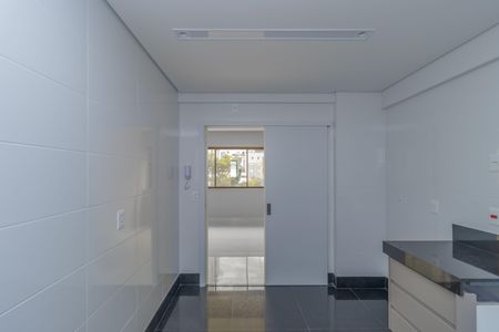 Apartamento à venda com 142m², 4 quartos e 3 vagas Apartamento à venda com 142m², 4 quartos e 3 vagasCozinha