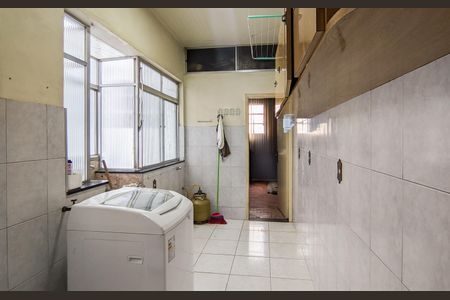 Apartamento à venda com 180m², 4 quartos e 1 vagaÁrea de Serviço