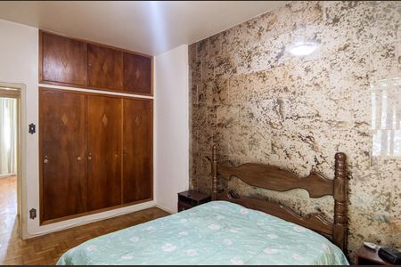 Apartamento à venda com 180m², 4 quartos e 1 vagaSuíte