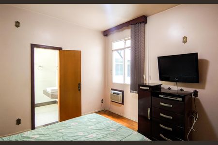 Apartamento à venda com 180m², 4 quartos e 1 vagaSuíte