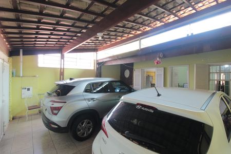 Casa à venda com 180m², 3 quartos e 2 vagasGaragem
