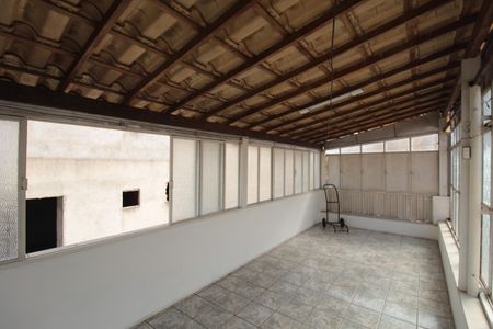 Casa à venda com 180m², 3 quartos e 2 vagasCasa 2 | Terraço