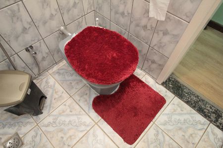 Casa à venda com 180m², 3 quartos e 2 vagasBanheiro Social