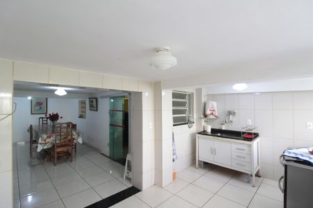 Casa à venda com 180m², 3 quartos e 2 vagasCasa 2 | Cozinha