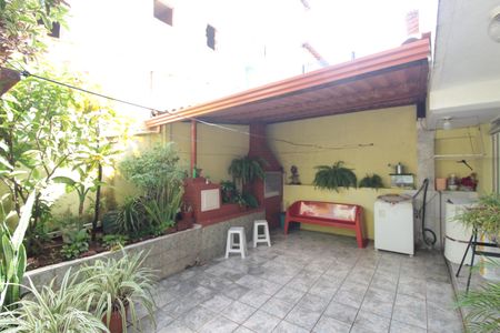 Casa à venda com 180m², 3 quartos e 2 vagasCasa 2 | Área de Serviço