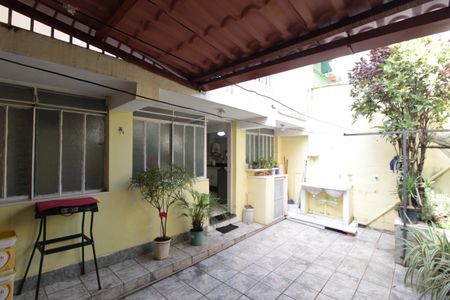 Casa à venda com 180m², 3 quartos e 2 vagasCasa 2 | Área de Serviço