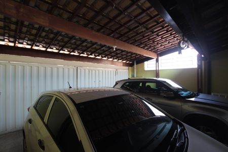 Casa à venda com 180m², 3 quartos e 2 vagasGaragem