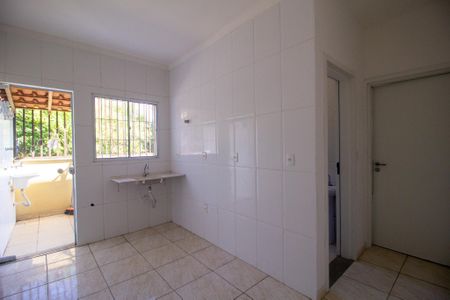 Casa de condomínio para alugar com 44m², 1 quarto e 1 vagaCozinha