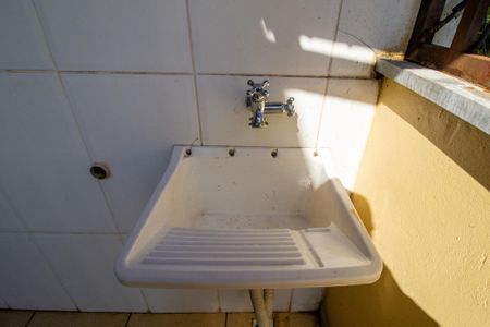 Casa de condomínio para alugar com 44m², 1 quarto e 1 vagaÁrea de Serviço