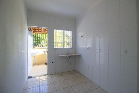 Casa de condomínio para alugar com 44m², 1 quarto e 1 vagaSala