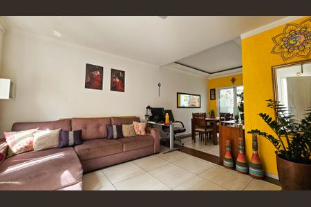 Casa de condomínio para alugar com 96m², 3 quartos e 2 vagas Casa de condomínio para alugar com 96m², 3 quartos e 2 vagasSala