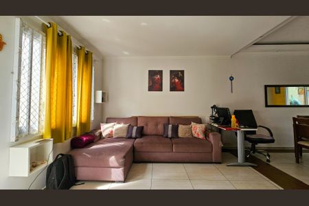 Casa de condomínio para alugar com 96m², 3 quartos e 2 vagas Casa de condomínio para alugar com 96m², 3 quartos e 2 vagasSala