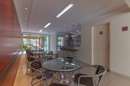 Apartamento à venda com 80m², 2 quartos e 1 vagaÁrea comum - Espaço de festas